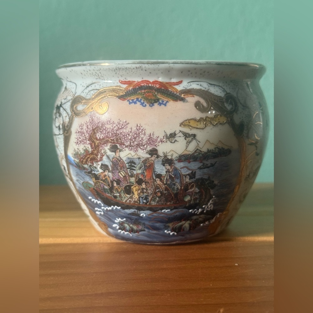 Japanese Satsuma Style Ceramic Vase Bowl – Geisha Boat Scene, Gilded 4.5x3.5”